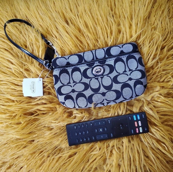 Coach Wristlet - Picture 3 of 3